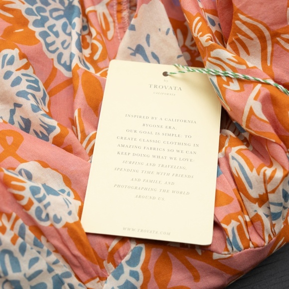 Trovata Birds of Paradis -  Gia Cotton Puff Sleeve Dress. - Picture 13 of 14